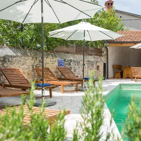 Villa Angela *